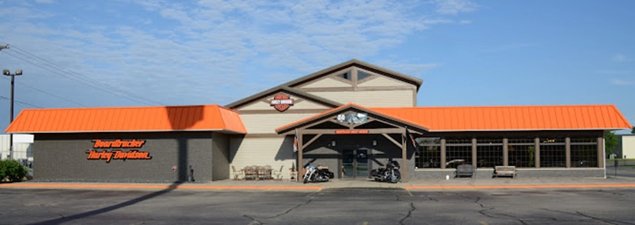 kutter harley davidson sells to Sara and eric pomeroy with performance brokerage